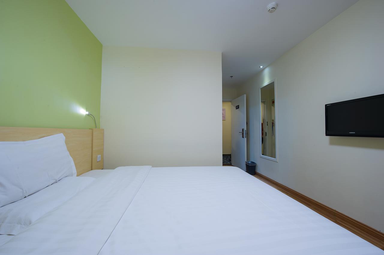 7Days Inn Guangzhou South Railway Station Huijiang Subway Station Luaran gambar